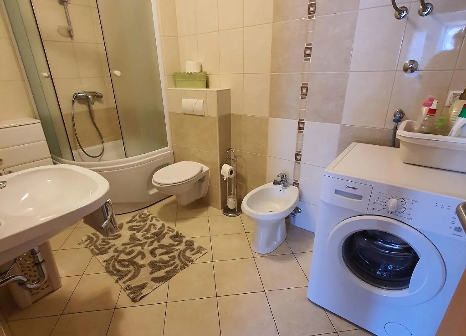 Gala Apartment Trogir 0*,